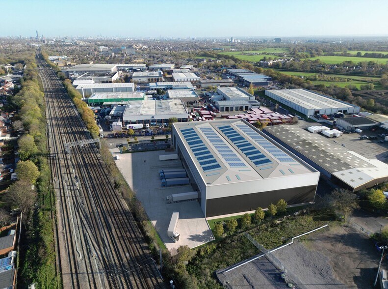 Collett Way, Southall à vendre - Aérien - Image 2 de 3