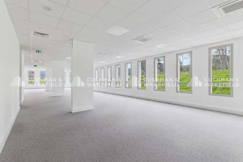 200 Rue Pierre Duhem, Aix-en-Provence à louer Photo intérieure- Image 1 de 9