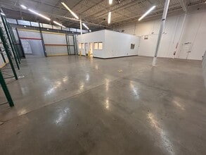 10949 E Peakview Ave, Englewood, CO à louer Photo intérieure- Image 2 de 3