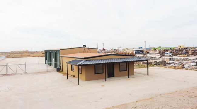Plus de détails pour 12301 W County Road 100, Midland, TX - Industriel à vendre
