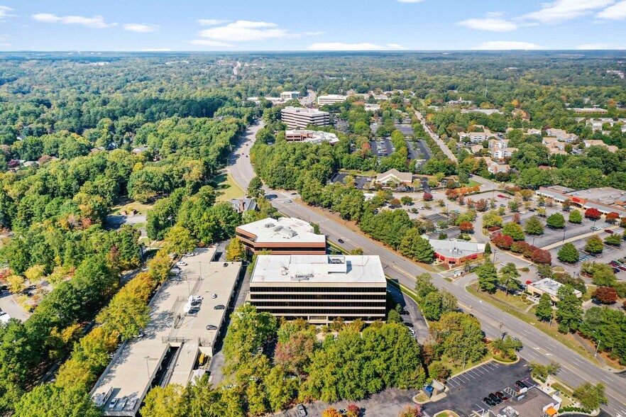 4505 Falls of Neuse Rd, Raleigh, NC à louer - Aérien - Image 2 de 13