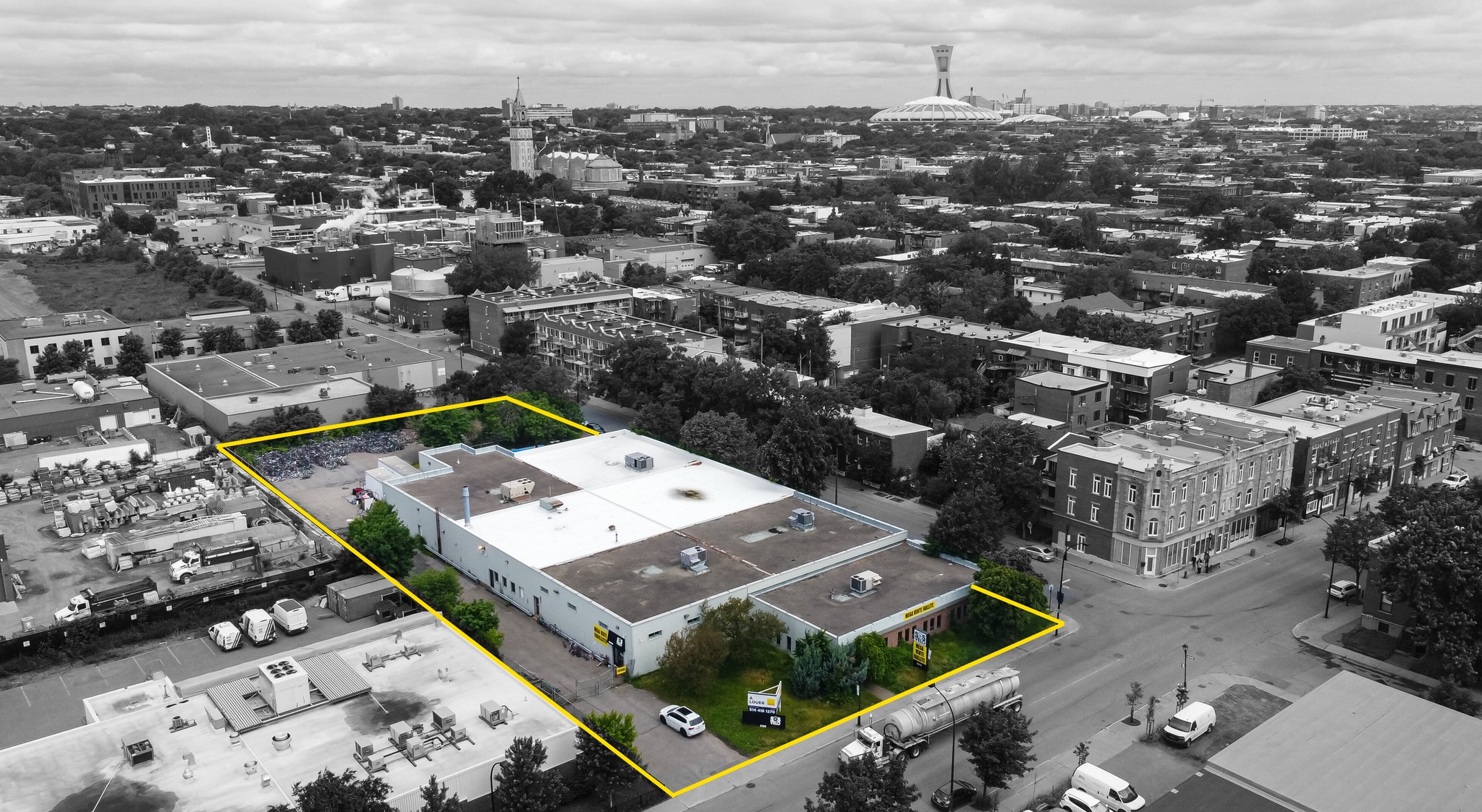 3075 Rue Sainte-Catherine E, Montréal, QC à vendre Photo du bâtiment- Image 1 de 1