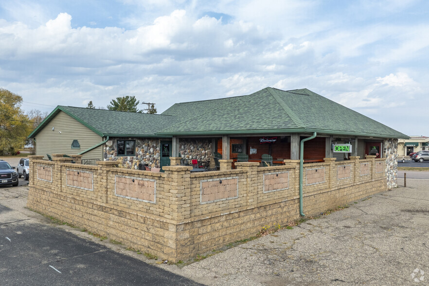 2610 8th St S, Wisconsin Rapids, WI for sale - Building Photo - Image 3 of 17