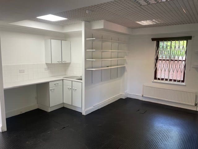 5 Cheapside Court, Sunninghill à louer - Photo du bâtiment - Image 3 de 5