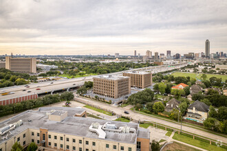 5909 West Loop, Bellaire, TX - Aérien  Vue de la carte