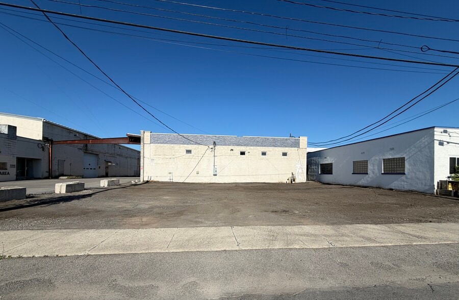 1279 Mt Read Blvd, Rochester, NY for lease - Building Photo - Image 1 of 6