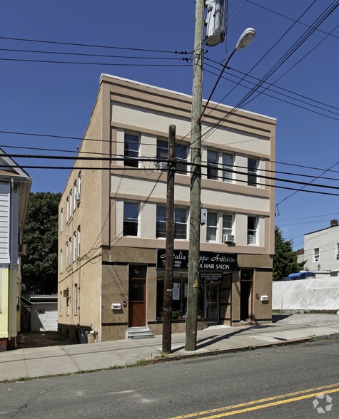 238-240 Sand Ln, Staten Island, NY for sale - Building Photo - Image 3 of 5