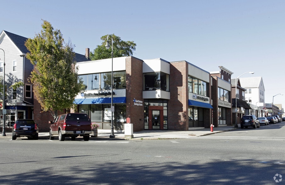 381 Main St, Wakefield, MA for lease - Building Photo - Image 1 of 16