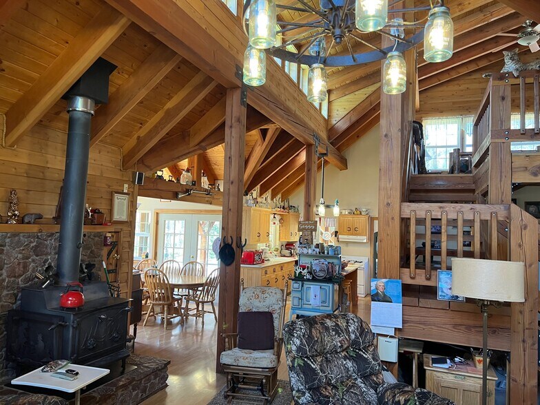 7300 FS Road S 530 - A, Zenia, CA à vendre - Photo intérieure - Image 2 de 42