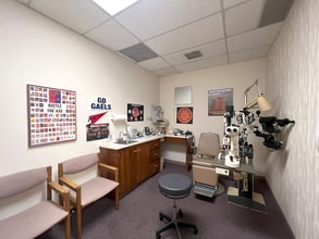 1030 Country Club Dr, Moraga, CA for lease Interior Photo- Image 1 of 7