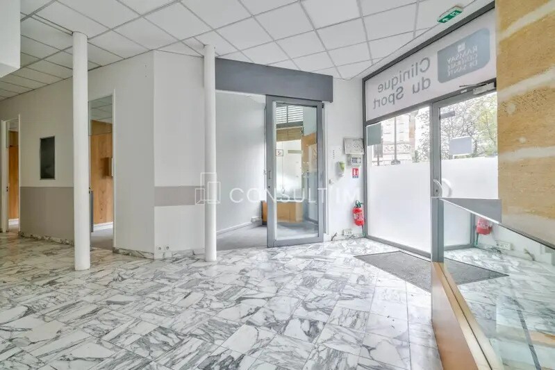 Boulevard Saint-Marcel, Paris for sale - Building Photo - Image 3 of 8