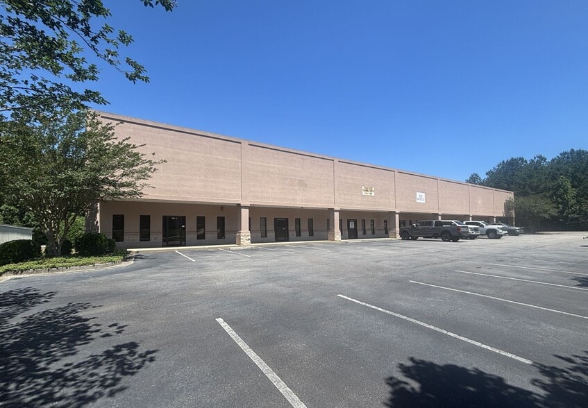115 Enterprise Dr, Pendergrass, GA à louer - Photo du bâtiment - Image 1 de 4