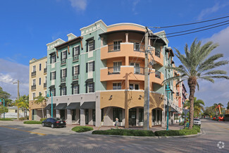 Plus de détails pour 200-210 NE 2nd Ave, Delray Beach, FL - Vente au détail à louer