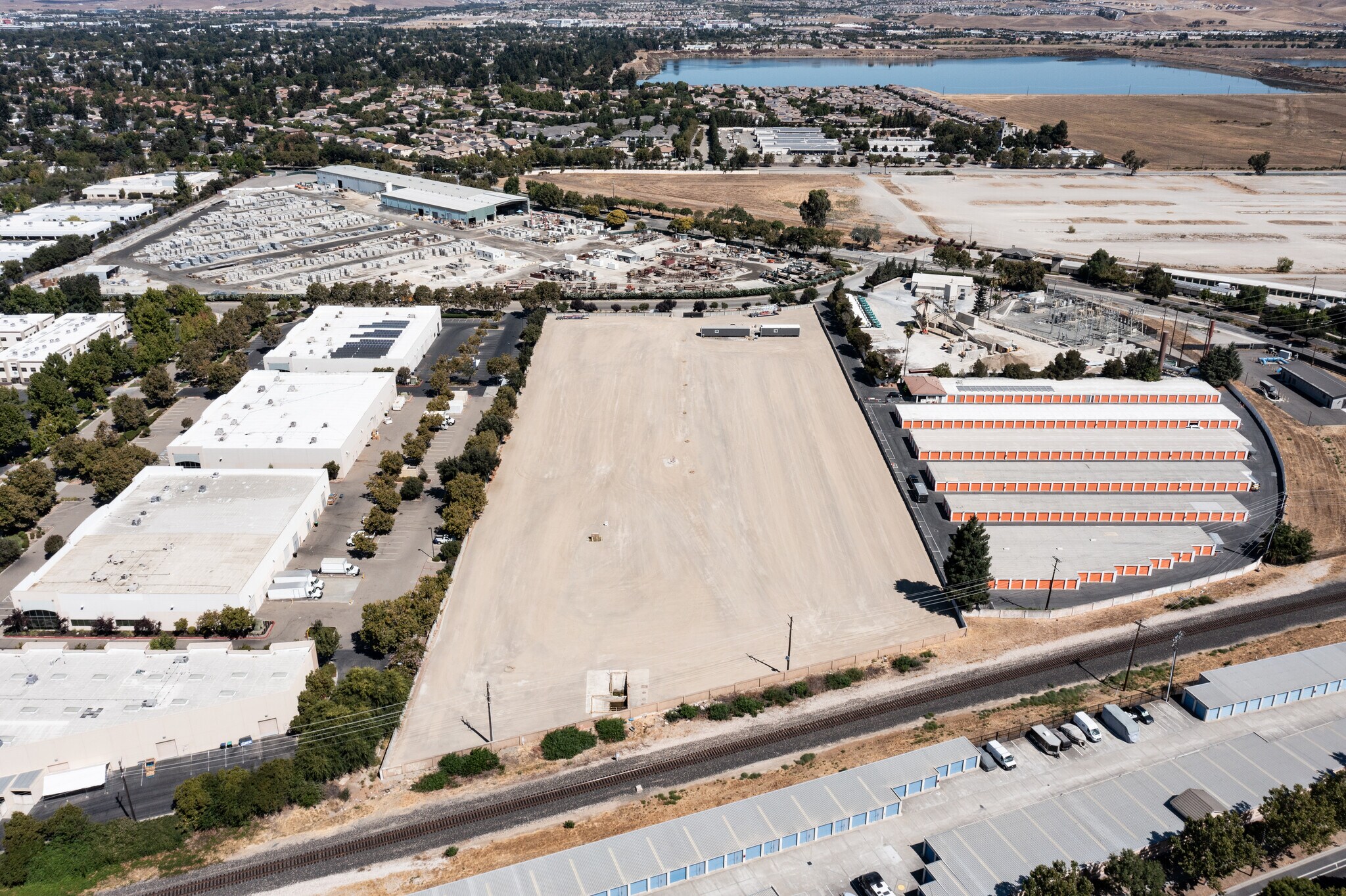 3500 Boulder St, Pleasanton, CA for lease Building Photo- Image 1 of 5