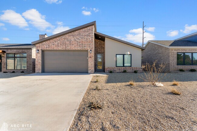 Plus de détails pour 4535 22nd Pl, Lubbock, TX - Multi-résidentiel à vendre