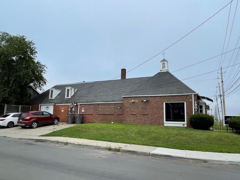 2901 W 16th St, Indianapolis, IN à vendre - Photo du bâtiment - Image 2 de 20