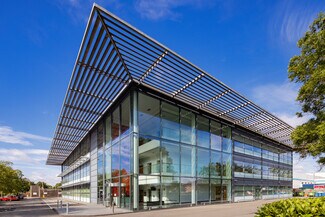 More details for Norreys Dr, Maidenhead - Office for Lease