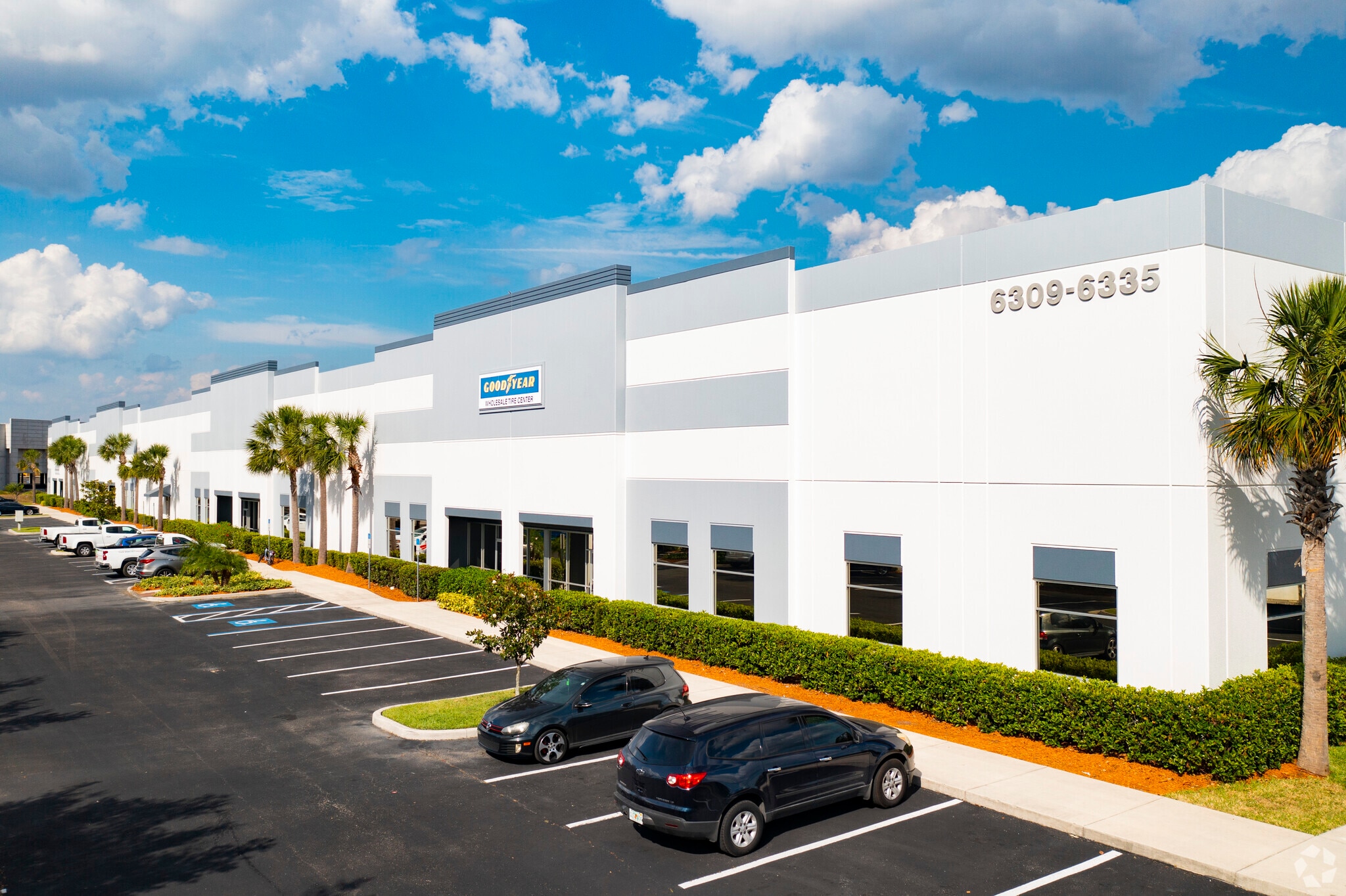 6307-6335 Pelican Creek Cir, Riverview, FL for lease Primary Photo- Image 1 of 9