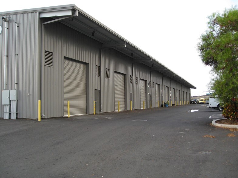 74-555 Honokohau St, Kailua Kona, HI à louer - Photo du bâtiment - Image 2 de 7