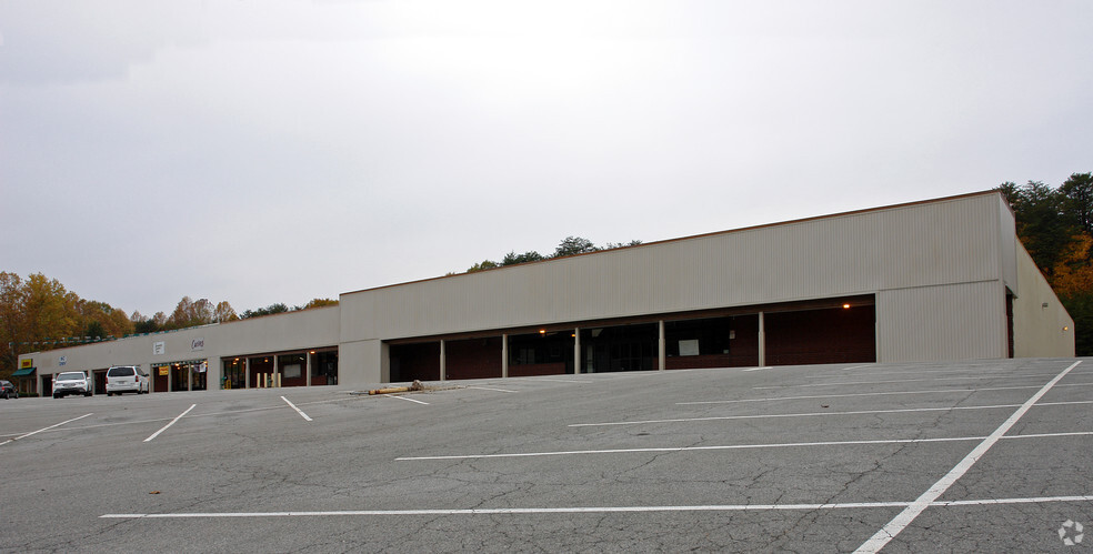 409-425 S Second Ave, Mayodan, NC for lease - Building Photo - Image 3 of 7