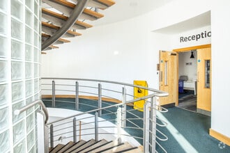 Benton Ln, Newcastle Upon Tyne for lease Interior Photo- Image 2 of 14