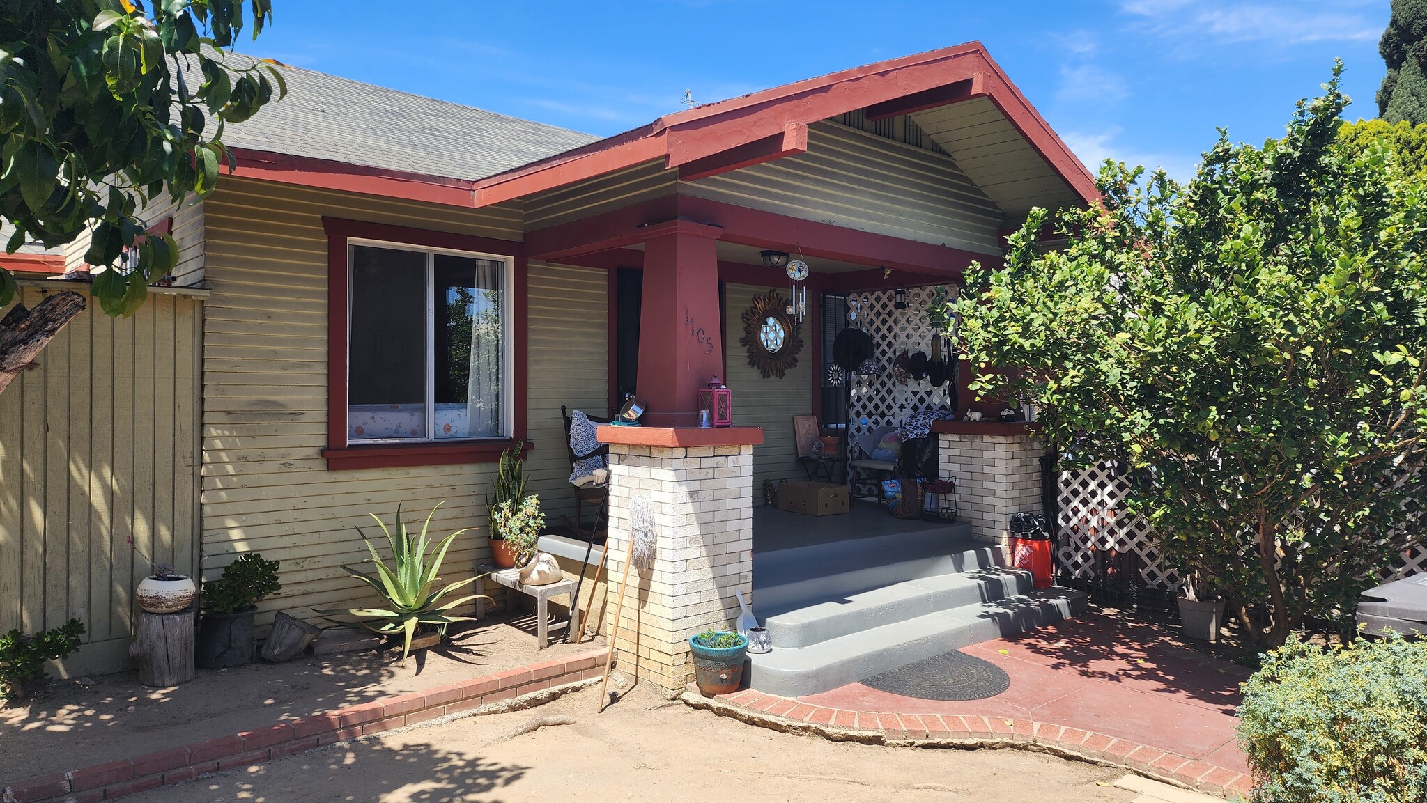 1105 Cherry Ave, Long Beach, CA for sale Primary Photo- Image 1 of 5