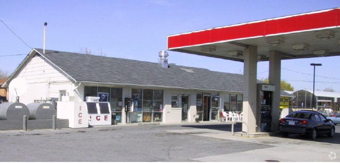 1709 Berryville Pike, Winchester, VA for sale - Building Photo - Image 2 of 5