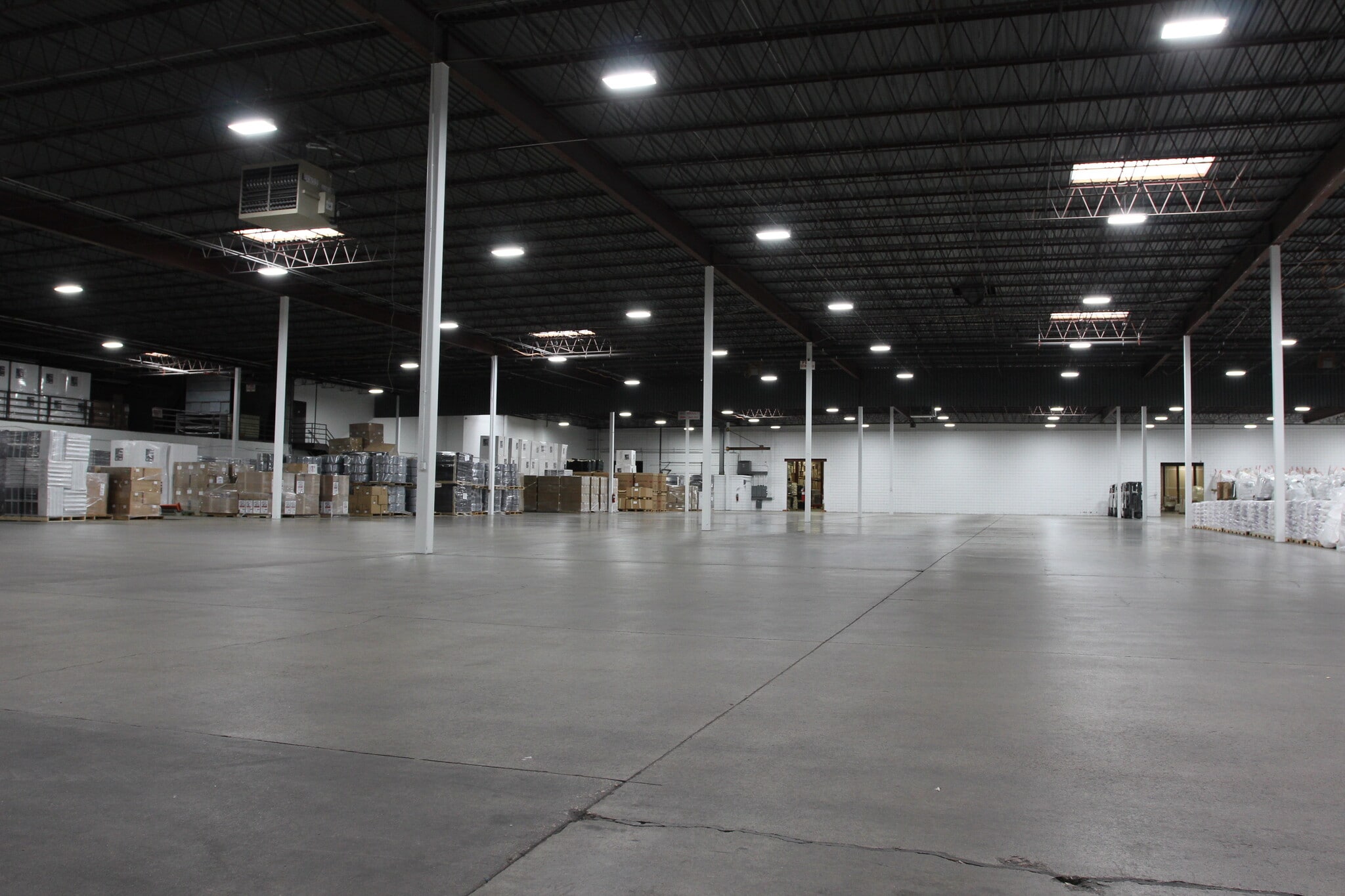 2300 Hwy 13 W, Burnsville, MN for lease Interior Photo- Image 1 of 3