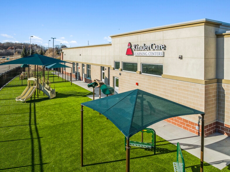 7761 Amana Trl, Inver Grove Heights, MN for sale - Building Photo - Image 2 of 2