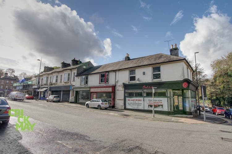 3-9 The Broadway, Haywards Heath for lease - Building Photo - Image 2 of 2