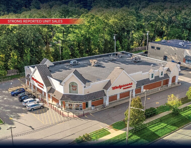 158 Main St, North Reading, MA à vendre - Photo du bâtiment - Image 1 de 7