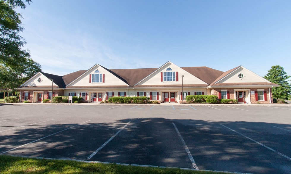46 Vreeland Dr, Skillman, NJ à louer - Photo du bâtiment - Image 2 de 29