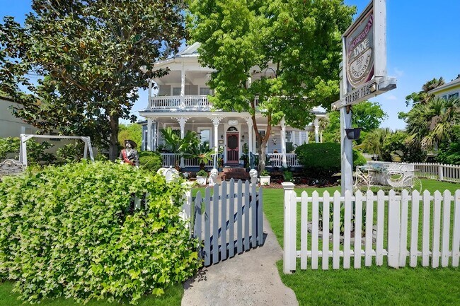 Plus de détails pour 209 Osborne St, Saint Marys, GA - Flex à vendre