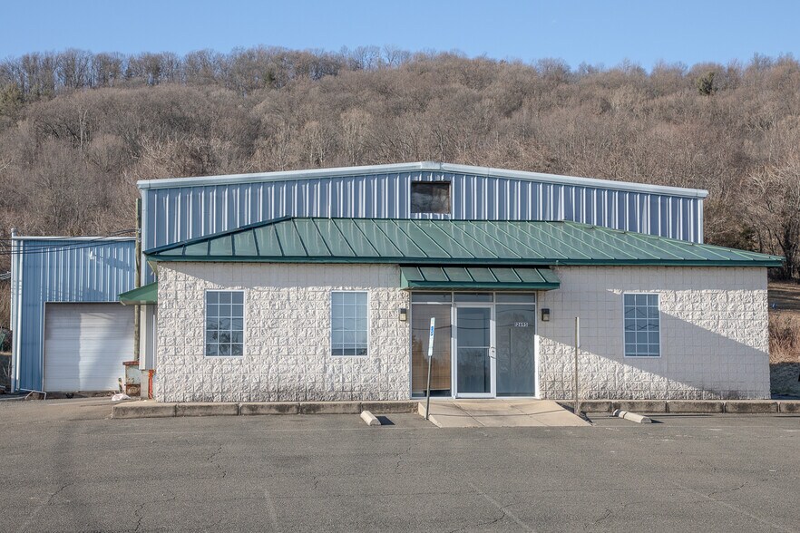 12693 Lee Hwy, Washington, VA à louer - Photo du bâtiment - Image 2 de 11