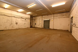 11 Bankside, Falkirk for lease Interior Photo- Image 2 of 3