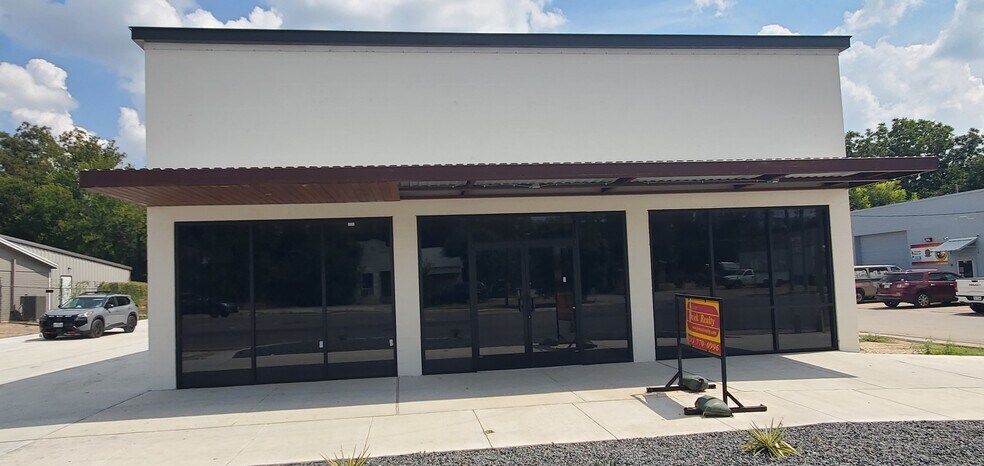 1315-1317 S 1st St, Temple, TX for lease - Construction Photo - Image 2 of 16