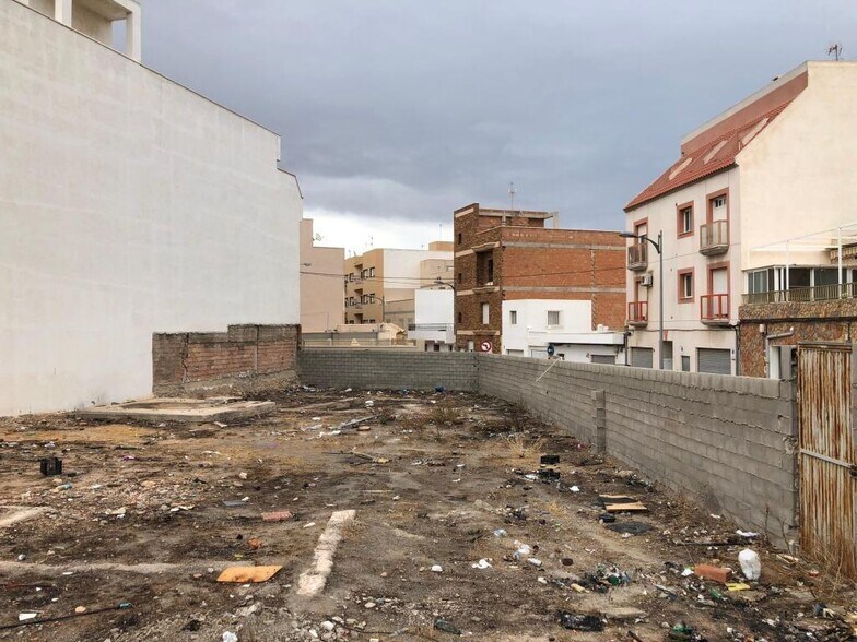 Terrain dans Roquetas de Mar, Almería à vendre - Photo de construction - Image 1 de 3