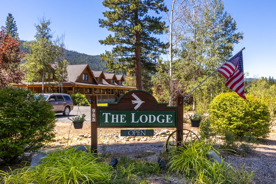985 Whitehawk Drive, Clio, CA for sale - Building Photo - Image 2 of 47