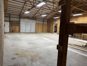 2 N 6th St, Festus, MO for lease Interior Photo- Image 2 of 3