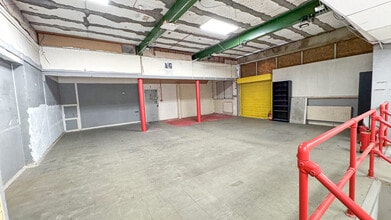 127 Stanstead Rd, London for lease Interior Photo- Image 2 of 10