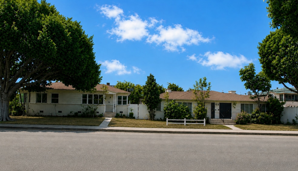1826-1832 California Ave, Santa Monica, CA for sale - Building Photo - Image 1 of 20