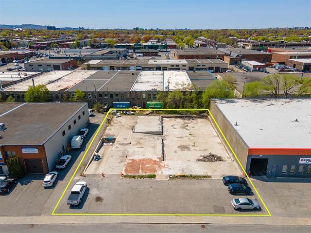 8620-8624 Rue du Creusot, Montréal, QC à vendre Photo principale- Image 1 de 1