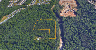 7-Acre Lot in South Fulton - Dépanneur