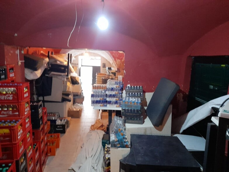 Retail in Cáceres, Cáceres for lease - Interior Photo - Image 3 of 11