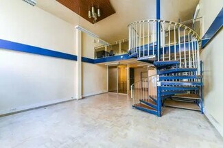Plus de détails pour 5 Rue Janssen, Paris - Commerce de détail à vendre