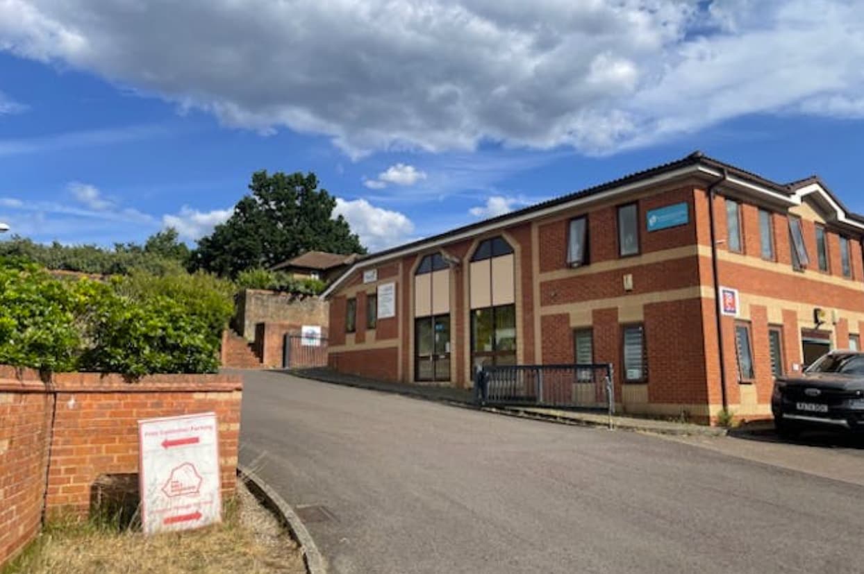 Horndean Rd, Bracknell for lease Interior Photo- Image 1 of 5
