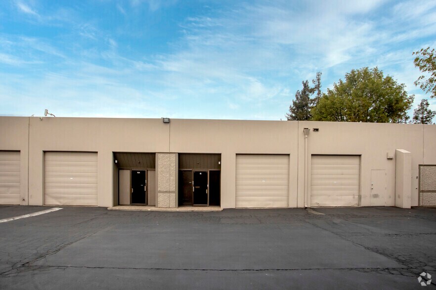 1805 Little Orchard St, San Jose, CA à vendre - Photo du bâtiment - Image 3 de 5