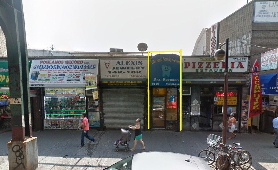 9506 Roosevelt Ave, Jackson Heights, NY for lease - Primary Photo - Image 1 of 1