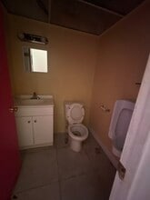 805-865 NW 119 St, Miami, FL à louer Photo intérieure- Image 1 de 6