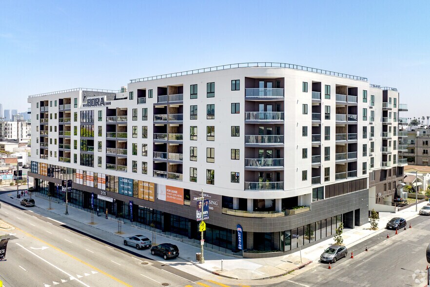 3170 W Olympic Blvd, Los Angeles, CA for lease - Building Photo - Image 2 of 41